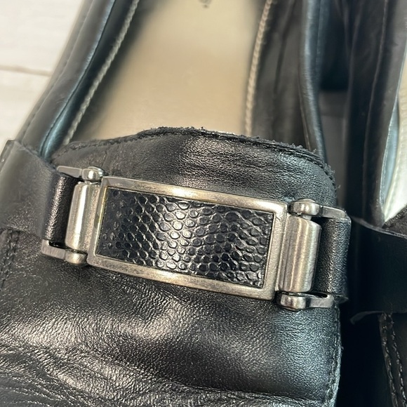 Vintage Predictions Black Leather Pewter Embellished Block Heel Loafer - Picture 14 of 14